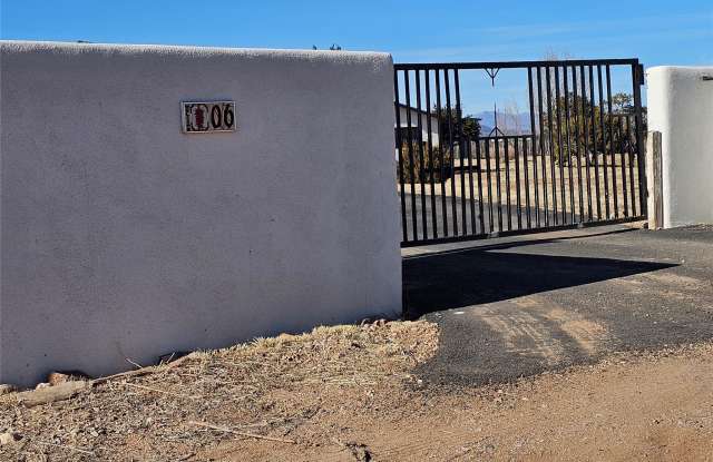 6 Ocaso Drive - 6 Ocaso Drive, Santa Fe County, NM 87508