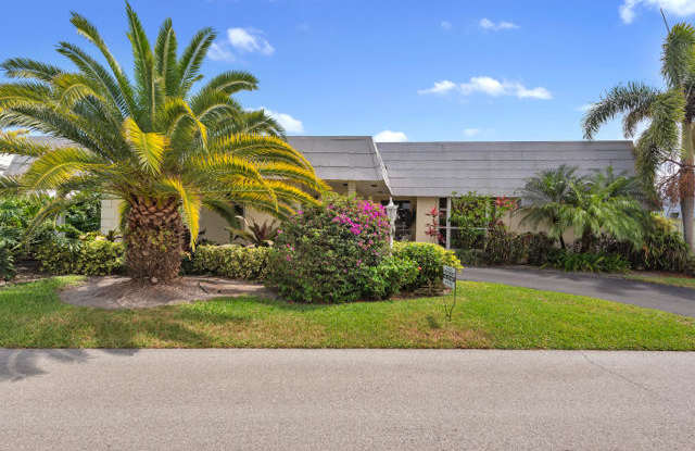 414 French Royale Circle - 414 French Royal Circle, Atlantis, FL 33462