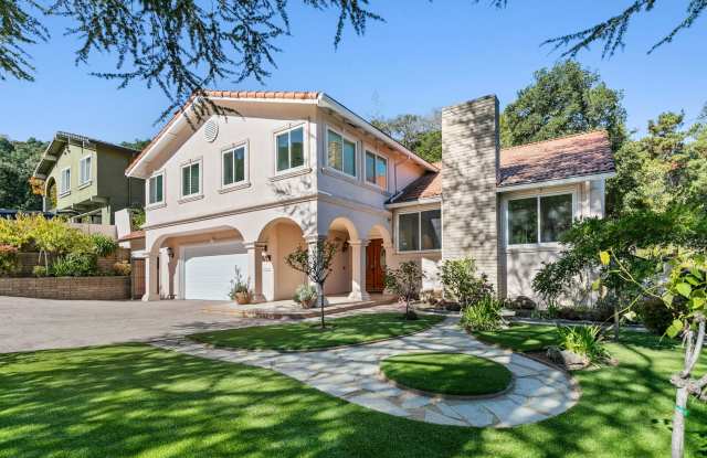 Beautifully Updated Home with Spacious Interiors, Elegant Finishes & Exceptional Outdoor Living! Gallery 3