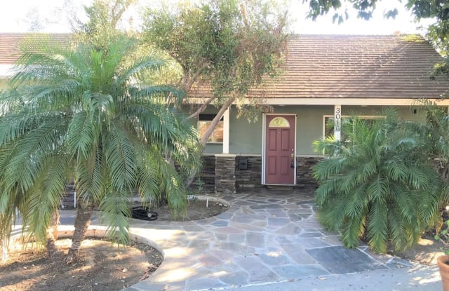 3016 Buchanan Way - 3016 Buchanan Way, Costa Mesa, CA 92626