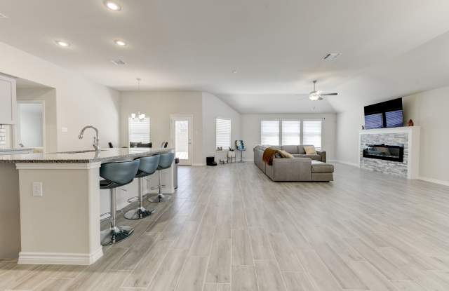 6302 Cordillera Drive Gallery 3