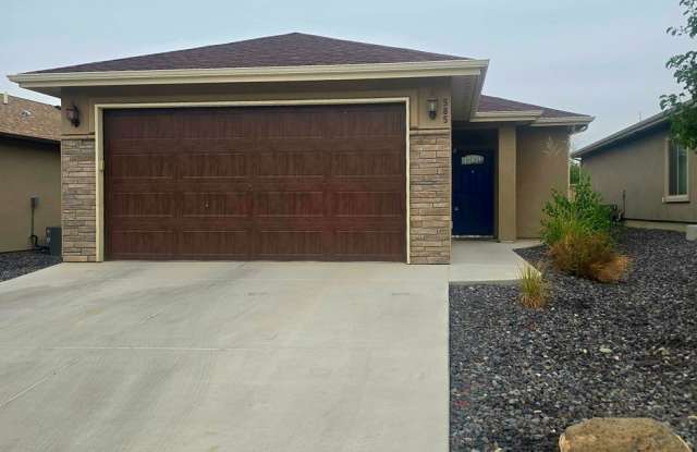 Beautiful home available now! photos photos Beautiful home available now! photos photos