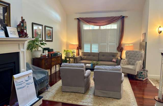 836 COLRIDGE DR Gallery 2