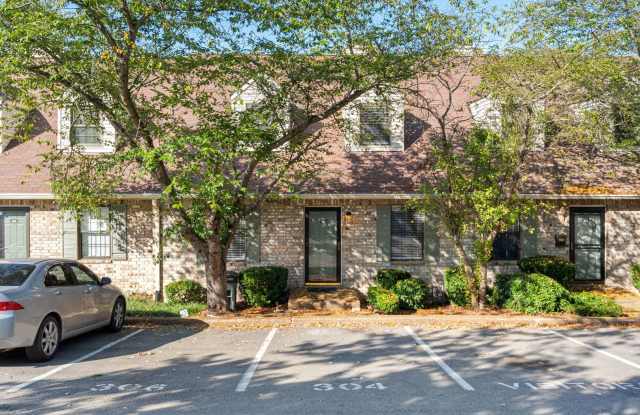 Fully renovated condo in Hendersonville photos photos