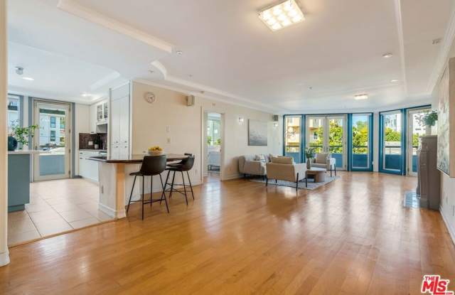 1645 Malcolm Ave photos photos