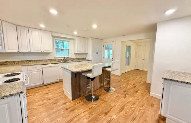5222 Old Niles Ferry Road Maryville, TN 37801 Gallery 3