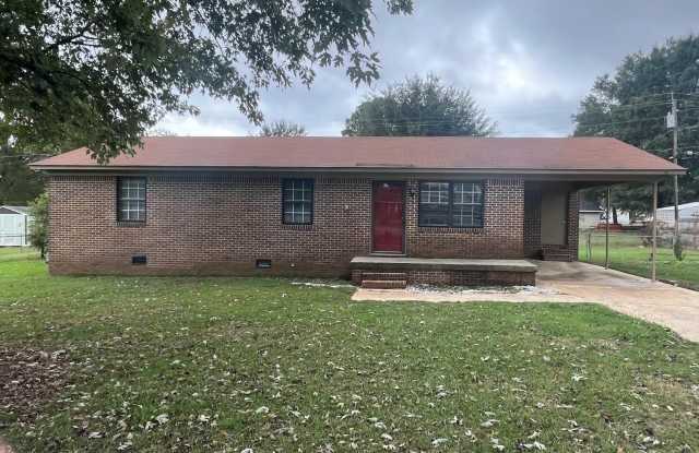 726 Larkwood Circle - 726 Larkwood Circle Southwest, Hartselle, AL 35640