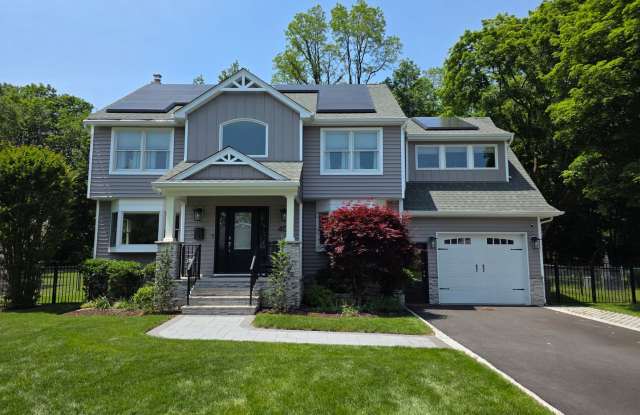 Luxury Living in Ridgewood photos photos