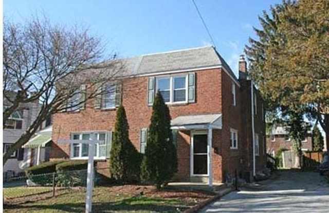 216 WILLIAMS ROAD - 216 Williams Road, Delaware County, PA 19010