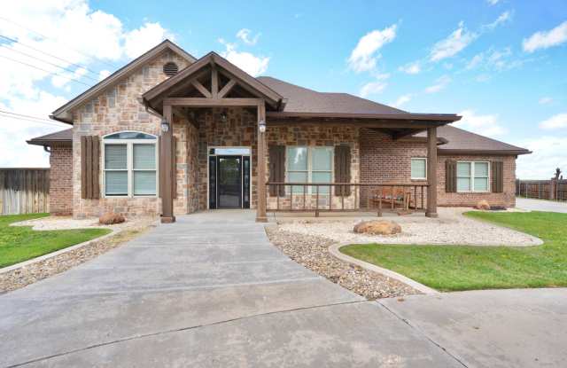 4 Bedroom 3 Bathroom Home is Llano Estates! photos photos