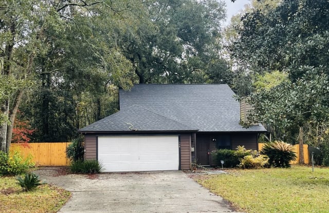 136 Creekwood Circle - 136 Creekwood Circle, Kingsland, GA 31548 136 Creekwood Circle - 136 Creekwood Circle, Kingsland, GA 31548