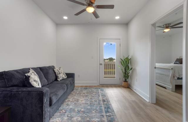 Palmetto Place Apartments – Modern Living in a Prime Location Gallery 4