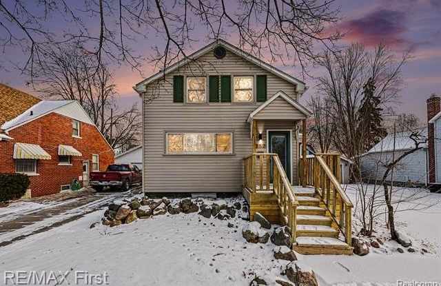 252 N William Street - 252 North William Street, Marine City, MI 48039