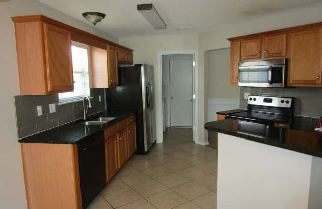 4561 Castlewood Lane Gallery 3