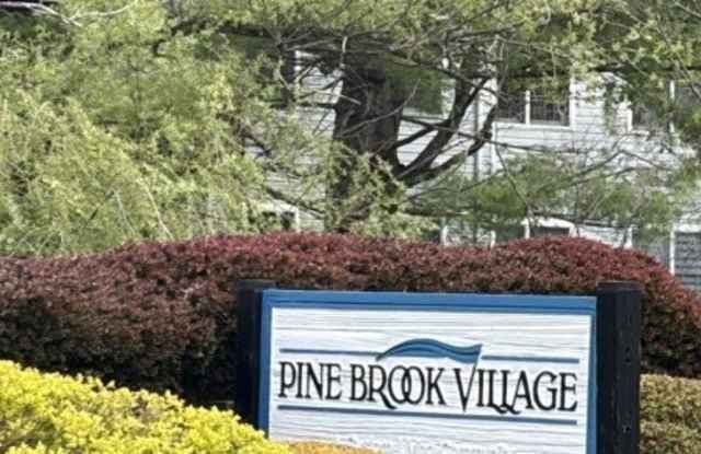 56 Stonyridge Dr photos photos