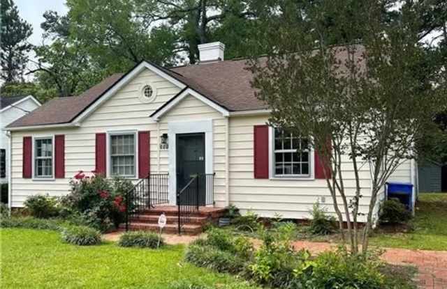 3 Bedroom 2 Bathroom Home in Haymount Gallery 4