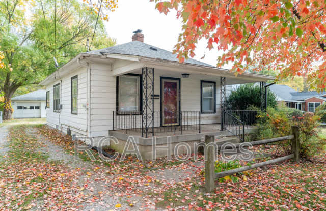 4025 South State Avenue Gallery 1