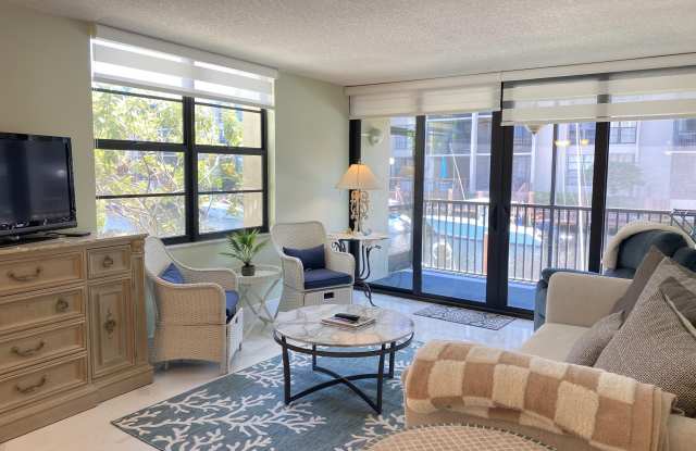 2 Royal Palm Way photos photos