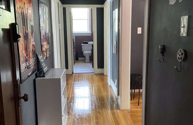 2338 Tower Grove Avenue - 2W Gallery 3