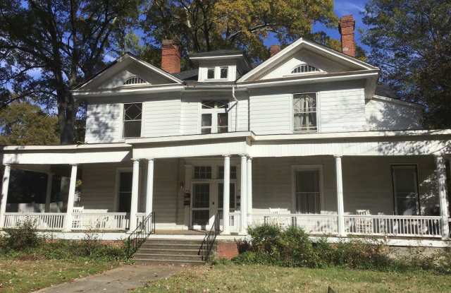 356 College Avenue Gallery 2