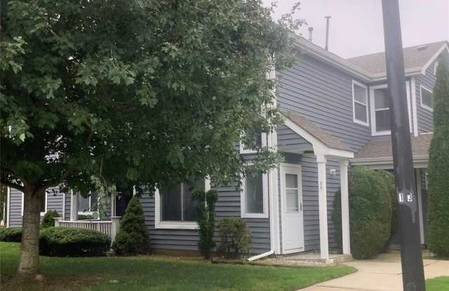 814 Birchwood Park Drive - 814 Birchwood Park Drive, Middle Island, NY 11953