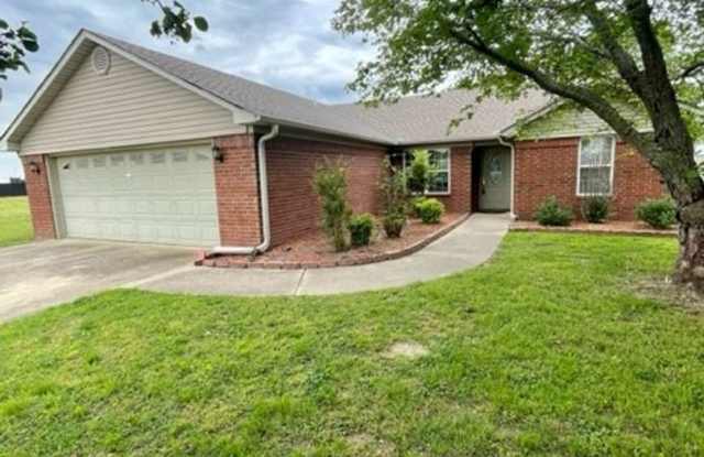 3 Bedroom / 2 Bath in Truman, AR Gallery 1