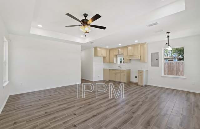 620 Llano Grande Gallery 4