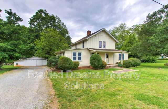 7507 Greenlawn Dr photos photos