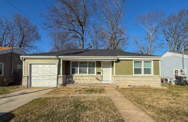 231 W Whiteside St photos photos