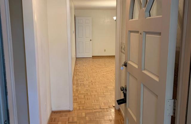 4131 Hill Oak Drive Gallery 3