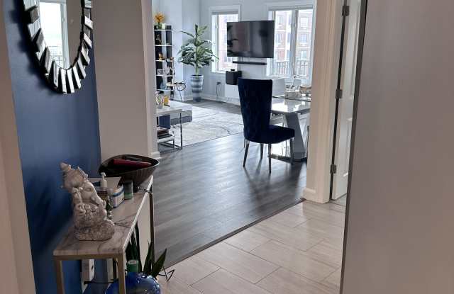 5414 City Place Gallery 4