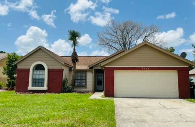 Orlando - 4 Bedroom, 2 Bathroom - $2550.00 photos photos