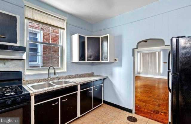 5950 OSAGE Avenue Gallery 4