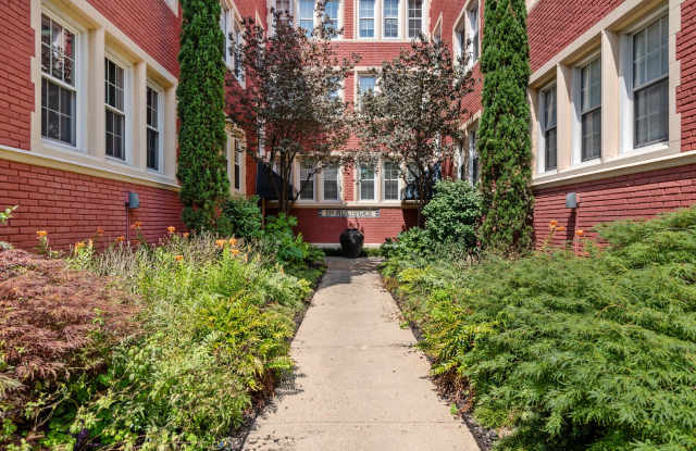 Modern Living in the Heart of Ghent – Walk to EVMS! Gallery 3