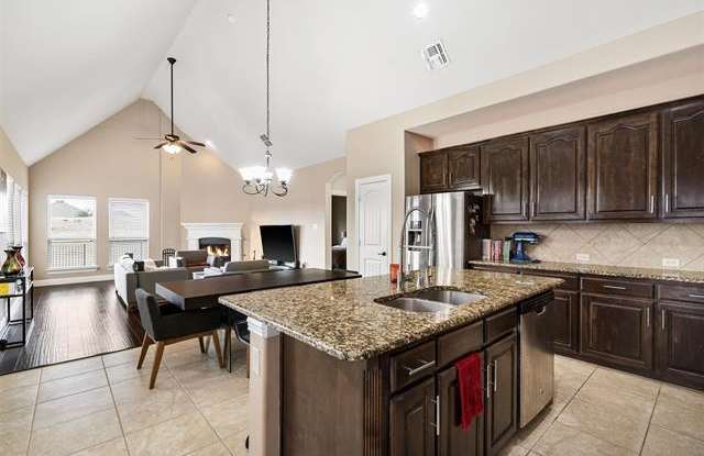 926 Eagle Creek Trail Gallery 3