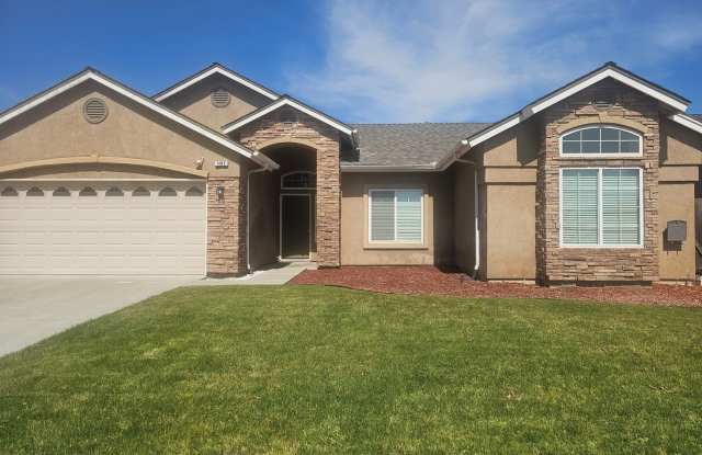 4 Bedroom 2 Bath photos photos