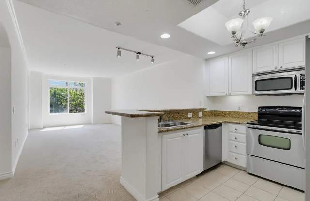 4175 Executive Dr Unit G Gallery 1