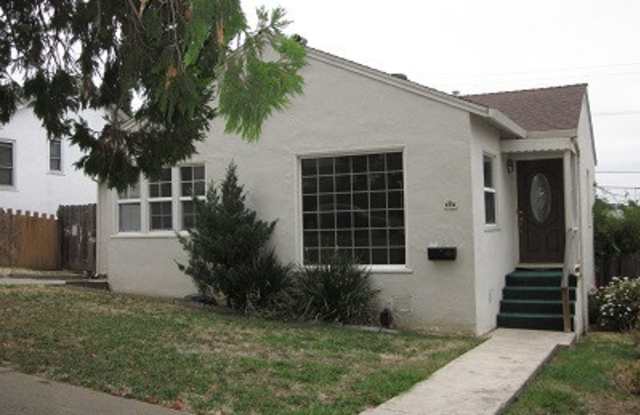 CHARMING 2-BEDROOM HOME IN VALLEJO photos photos