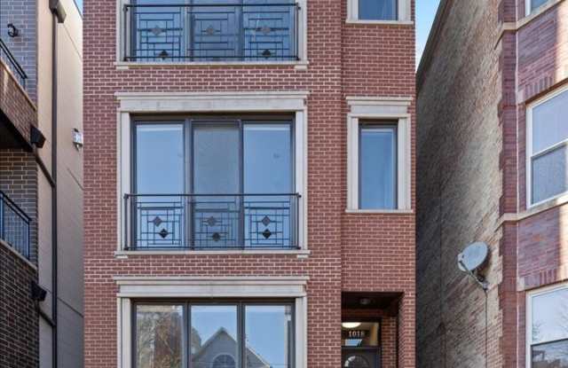 1018 N Hermitage Avenue unit: 1 photos photos