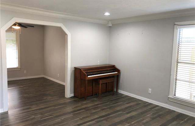 3223 Meadow Oaks Drive Gallery 4