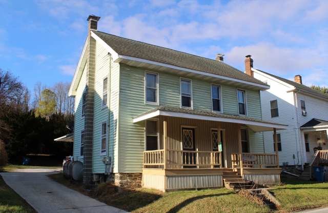 Updated 2-Bedroom Semi-Detached Home photos photos