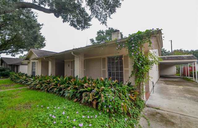 7631 Braesdale Lane Gallery 3