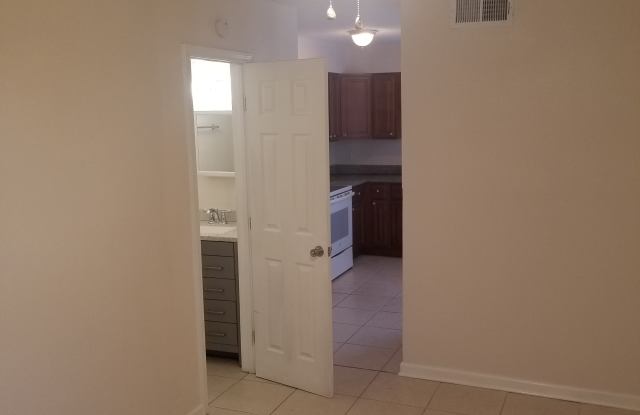 7861 Symmes Ave photos photos