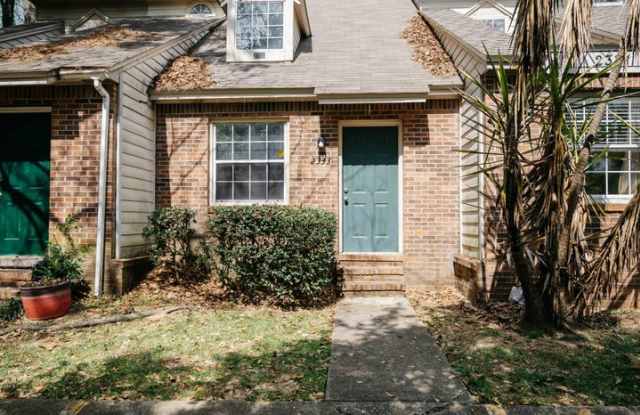 Cozy 2 Bedroom 2 Bathroom available NOW photos photos