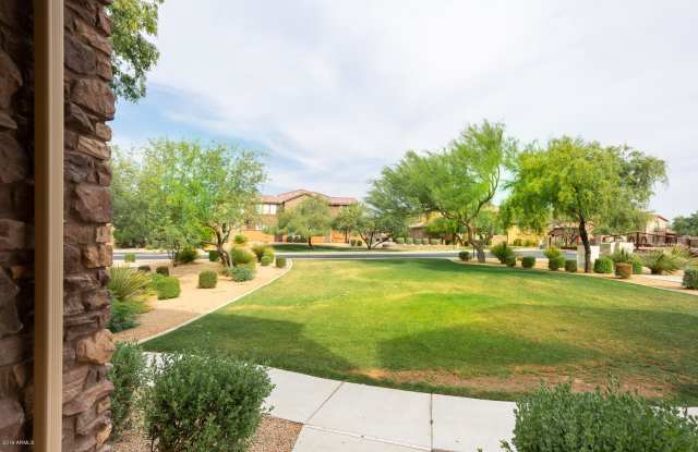 3935 E CAT BALUE Drive Gallery 2
