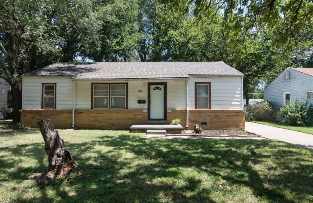 826 N Kokomo Ave - 826 North Kokomo, Derby, KS 67037