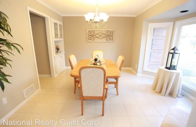 8700 Highwood Way Gallery 4