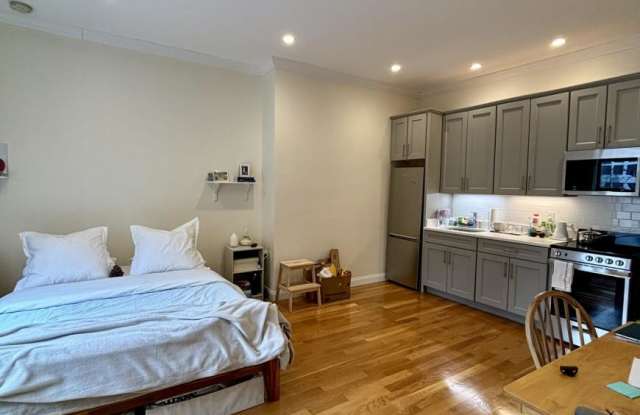 903 Beacon photos photos