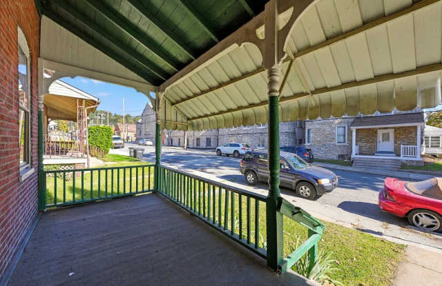 Available Immediately | $2,100/Month | 4B/1B Home in Coatesville Gallery 4