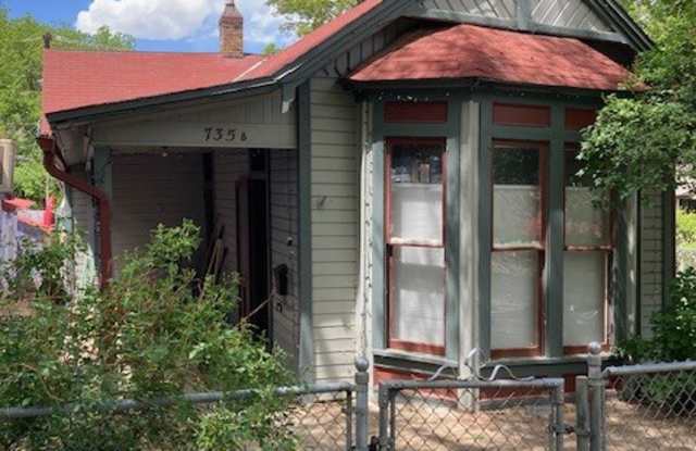 735 Bennett Avenue photos photos